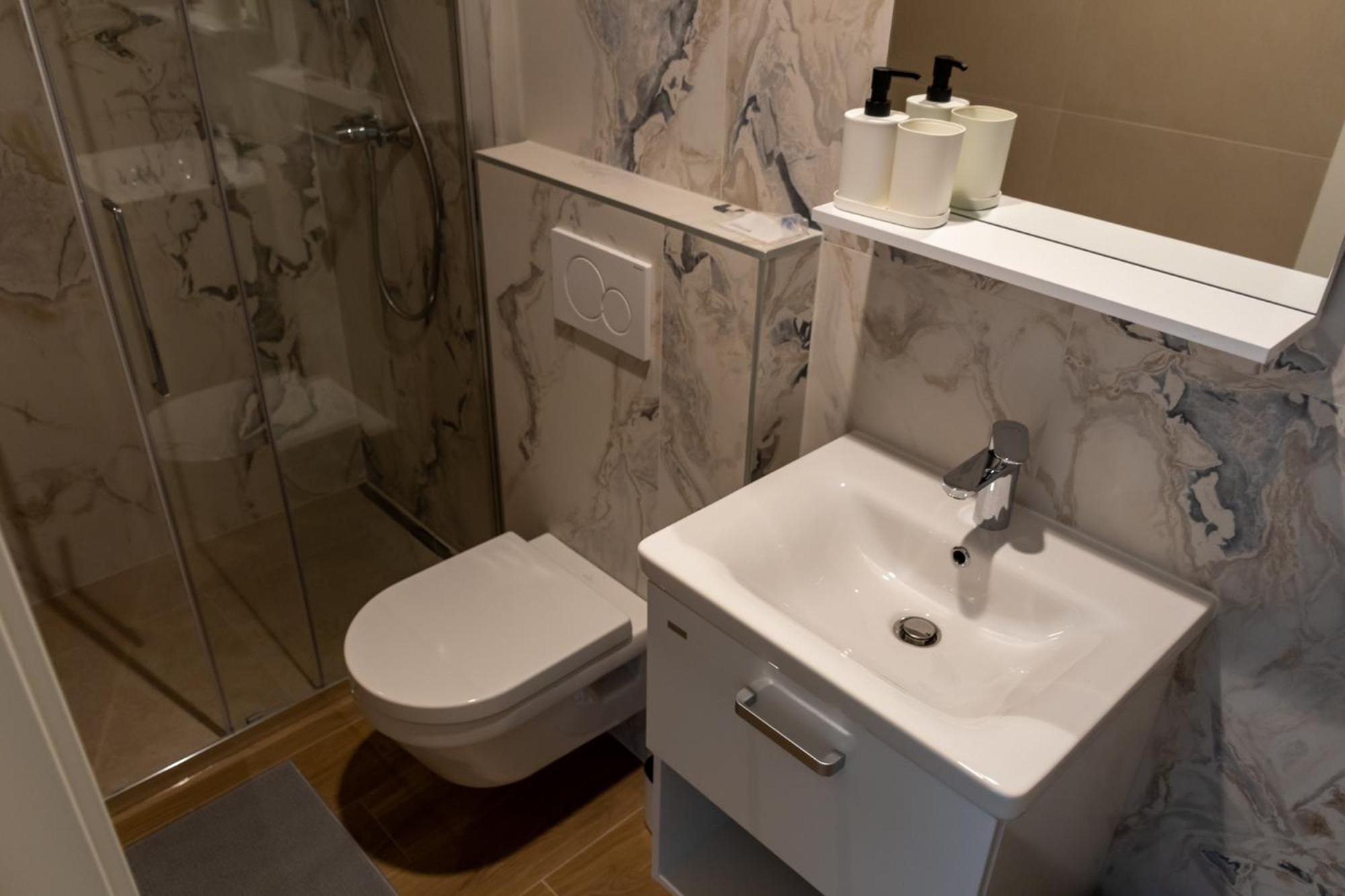 Baden Basanija, Umag-with Sea View, Parking And 300m From The Apartment *