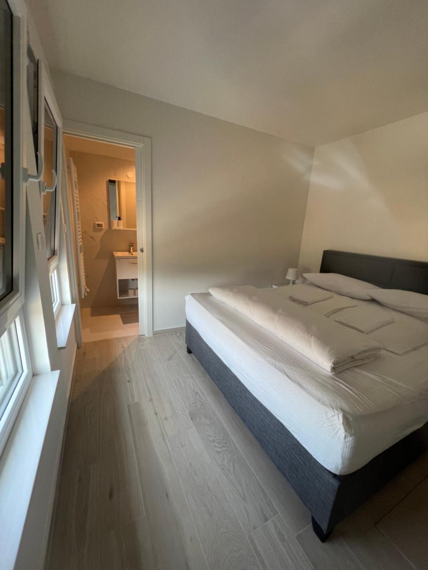Apartment Baden Basanija, Umag-with Sea View, Parking And 300m From The *
